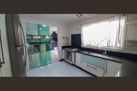 Cozinha de casa à venda com 3 quartos, 125m² em Jardim Ester Yolanda, São Paulo