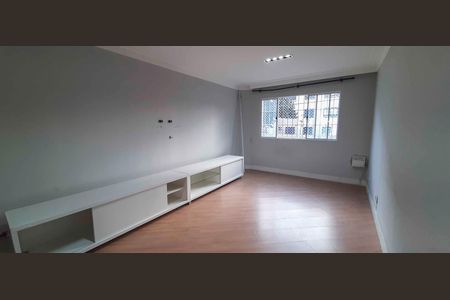 Casa à venda com 3 quartos, 125m² em Jardim Ester Yolanda, São Paulo