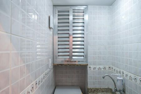 Cozinha de apartamento para alugar com 2 quartos, 31m² em Centro, Rio de Janeiro