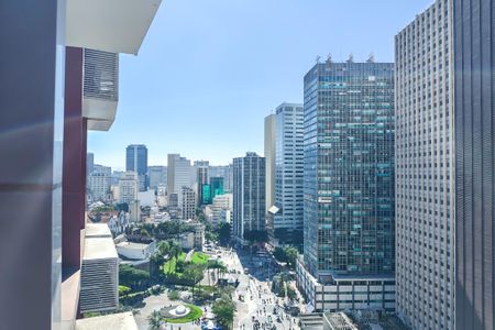 Vista de apartamento para alugar com 2 quartos, 31m² em Centro, Rio de Janeiro