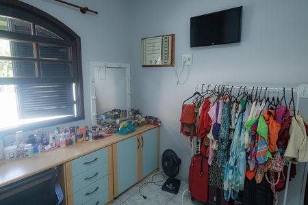 Casa à venda com 180m², 3 quartos e 2 vagas Casa à venda com 180m², 3 quartos e 2 vagasQuarto 3