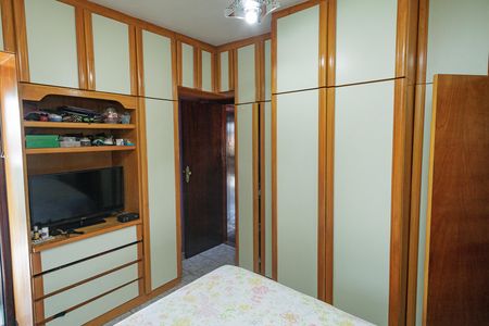 Quarto 1 de casa à venda com 3 quartos, 180m² em Campo Grande, Rio de Janeiro