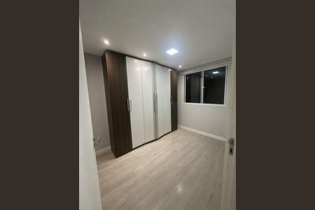 Quarto de apartamento para alugar com 2 quartos, 41m² em Parque da Matriz, Gravataí