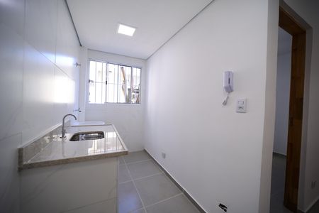 Cozinha de apartamento para alugar com 1 quarto, 32m² em Engenheiro Goulart, São Paulo