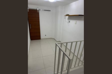 Apartamento à venda com 105m², 3 quartos e 2 vagas Apartamento à venda com 105m², 3 quartos e 2 vagasCorredor