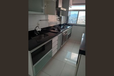 Apartamento à venda com 105m², 3 quartos e 2 vagas Apartamento à venda com 105m², 3 quartos e 2 vagasBanheiro