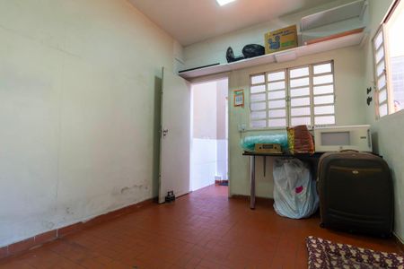 Edicula de casa à venda com 3 quartos, 220m² em Parque São Jorge, São Paulo