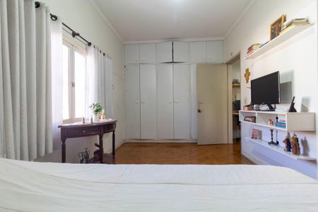 Quarto 3 de casa à venda com 3 quartos, 220m² em Parque São Jorge, São Paulo