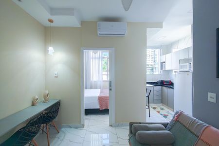 Apartamento para alugar com 30m², 1 quarto e sem vaga Apartamento para alugar com 30m², 1 quarto e sem vagaSala