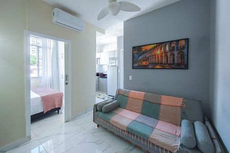 Apartamento para alugar com 30m², 1 quarto e sem vaga Apartamento para alugar com 30m², 1 quarto e sem vagaSala