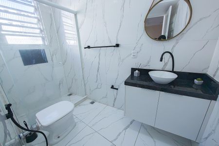 Apartamento para alugar com 30m², 1 quarto e sem vaga Apartamento para alugar com 30m², 1 quarto e sem vagaBanheiro