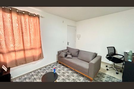 Sala de apartamento para alugar com 2 quartos, 47m² em Vila Alzira, Guarulhos