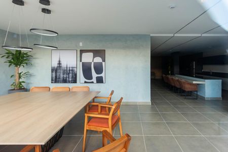 Apartamento para alugar com 55m², 2 quartos e 1 vagaÁrea comum