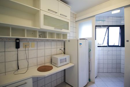 Apartamento à venda com 82m², 2 quartos e 2 vagas Apartamento à venda com 82m², 2 quartos e 2 vagasCozinha
