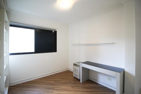 Apartamento à venda com 82m², 2 quartos e 2 vagas Apartamento à venda com 82m², 2 quartos e 2 vagasQuarto 2