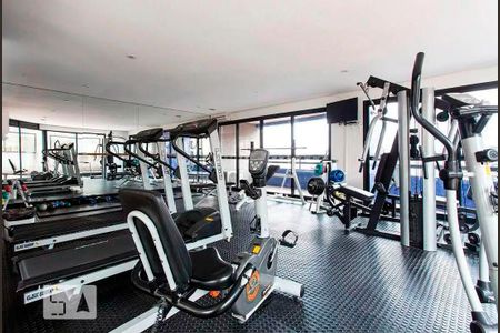 Apartamento à venda com 82m², 2 quartos e 2 vagas Apartamento à venda com 82m², 2 quartos e 2 vagasÁrea comum - Academia