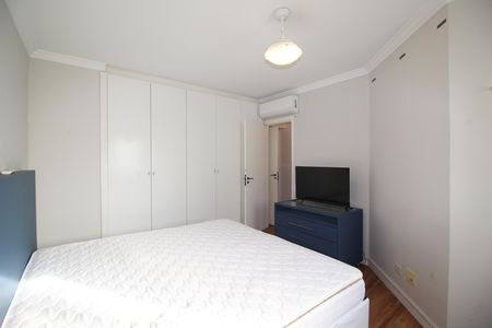 Apartamento à venda com 82m², 2 quartos e 2 vagas Apartamento à venda com 82m², 2 quartos e 2 vagasQuarto 1