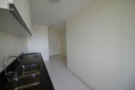 Cozinha de apartamento para alugar com 3 quartos, 131m² em Barra Olímpica, Rio de Janeiro