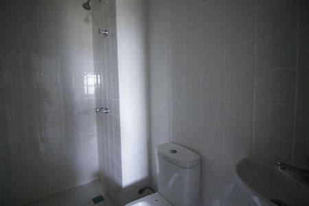 Apartamento para alugar com 131m², 3 quartos e 2 vagasBanheiro de serviço