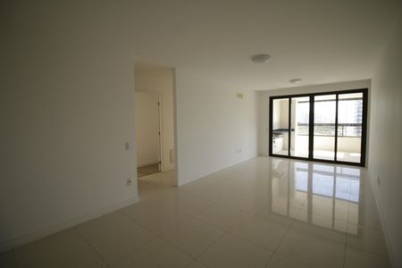 Apartamento para alugar com 3 quartos, 131m² em Barra Olímpica, Rio de Janeiro