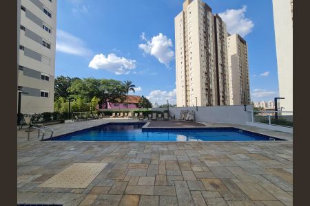 Apartamento à venda com 96m², 3 quartos e 2 vagas Apartamento à venda com 96m², 3 quartos e 2 vagasÁrea comum - Piscina