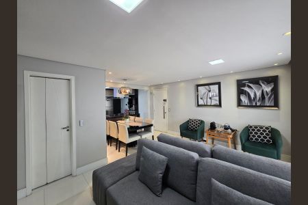 Apartamento à venda com 96m², 3 quartos e 2 vagas Apartamento à venda com 96m², 3 quartos e 2 vagasSala