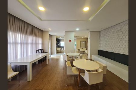 Apartamento à venda com 96m², 3 quartos e 2 vagas Apartamento à venda com 96m², 3 quartos e 2 vagasÁrea comum - Salão de festas