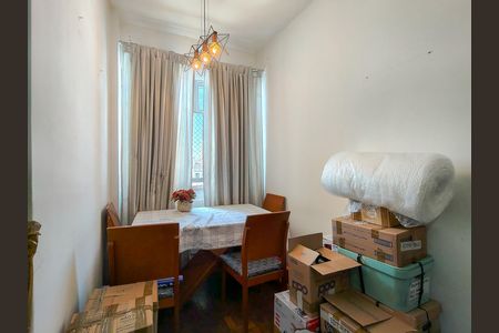 Sala de apartamento para alugar com 2 quartos, 75m² em Vila Isabel, Rio de Janeiro