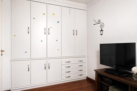 Apartamento à venda com 138m², 4 quartos e 3 vagas Apartamento à venda com 138m², 4 quartos e 3 vagasQuarto