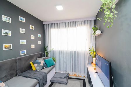 Sala de apartamento para alugar com 2 quartos, 43m² em Colônia (zona Leste), São Paulo