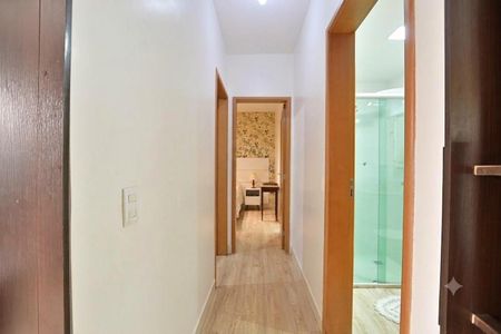Apartamento à venda com 89m², 2 quartos e 1 vaga Apartamento à venda com 89m², 2 quartos e 1 vagaCorredor