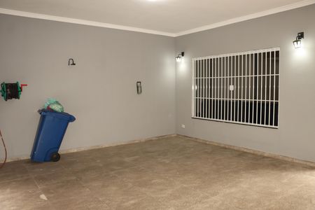 Casa para alugar com 4 quartos, 180m² em Jardim Sao Jose (sao Mateus), São Paulo