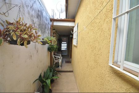 Casa à venda com 102m², 2 quartos e 1 vagaQuintal