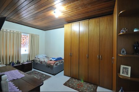Quarto 1 de casa à venda com 2 quartos, 102m² em Vila Mazzei, São Paulo