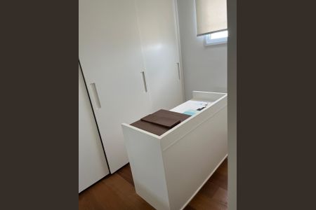 Apartamento à venda com 213m², 3 quartos e 4 vagasQuarto
