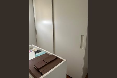 Apartamento à venda com 213m², 3 quartos e 4 vagasQuarto