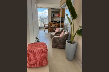 Apartamento à venda com 213m², 3 quartos e 4 vagasSala