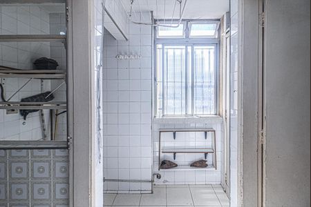 Apartamento para alugar com 99m², 2 quartos e 1 vaga Apartamento para alugar com 99m², 2 quartos e 1 vagaárea de serviço_4