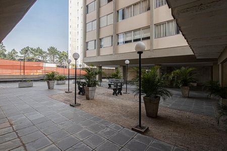 Apartamento para alugar com 99m², 2 quartos e 1 vaga Apartamento para alugar com 99m², 2 quartos e 1 vagaespaço de convivência_2