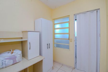 Despensa - Área de serviço de apartamento para alugar com 2 quartos, 65m² em Petrópolis, Porto Alegre