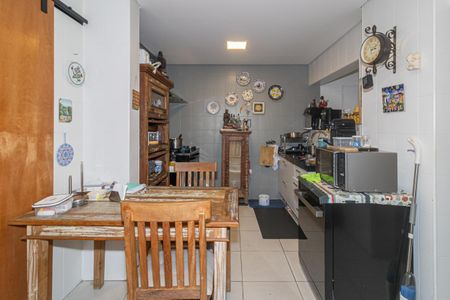 Apartamento à venda com 90m², 2 quartos e 1 vagaCozinha