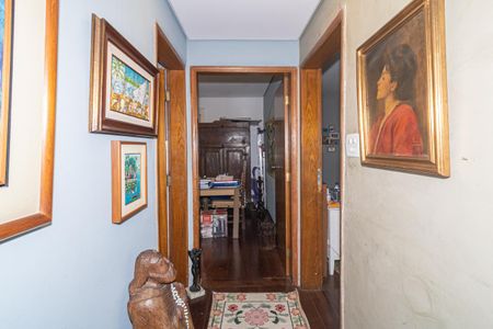 Corredor de apartamento à venda com 2 quartos, 90m² em Jardim Paulista, São Paulo