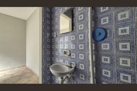 Casa para alugar com 150m², 2 quartos e 3 vagas Casa para alugar com 150m², 2 quartos e 3 vagasBanheiro