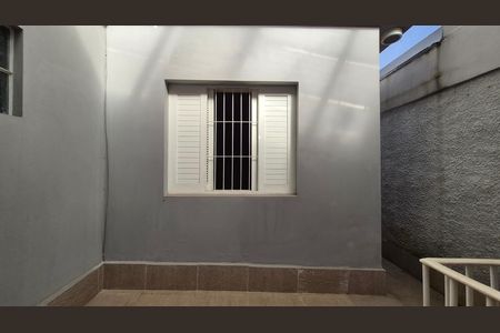 Casa para alugar com 150m², 2 quartos e 3 vagas Casa para alugar com 150m², 2 quartos e 3 vagasArea externa