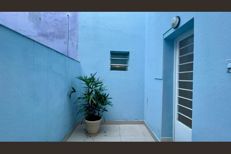 Quintal de casa à venda com 3 quartos, 135m² em Sumaré, São Paulo