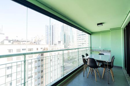 Apartamento para alugar com 51m², 1 quarto e 1 vaga Apartamento para alugar com 51m², 1 quarto e 1 vagaVaranda