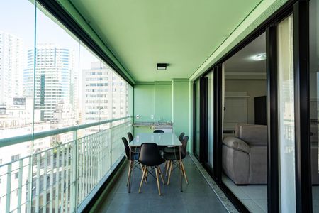 Apartamento para alugar com 51m², 1 quarto e 1 vaga Apartamento para alugar com 51m², 1 quarto e 1 vagaVaranda