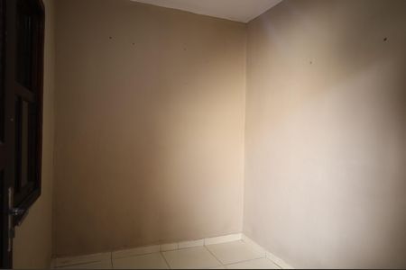 Casa à venda com 125m², 2 quartos e 2 vagasQuarto de serviço