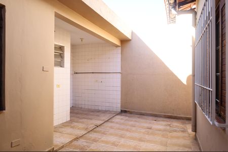 Casa à venda com 125m², 2 quartos e 2 vagasÁrea externa