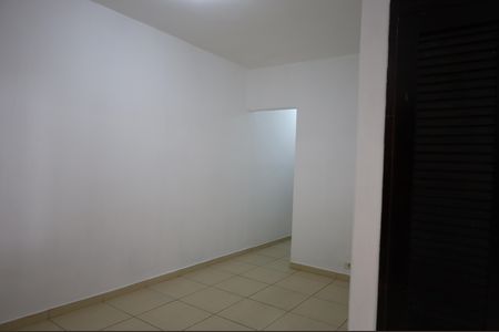 Casa à venda com 125m², 2 quartos e 2 vagasSala